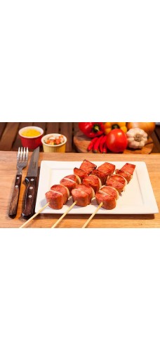 Espetinho Suino Calabresa com cebola 05 unidades Espetinho Suino Calabresa com cebola 05 unidades